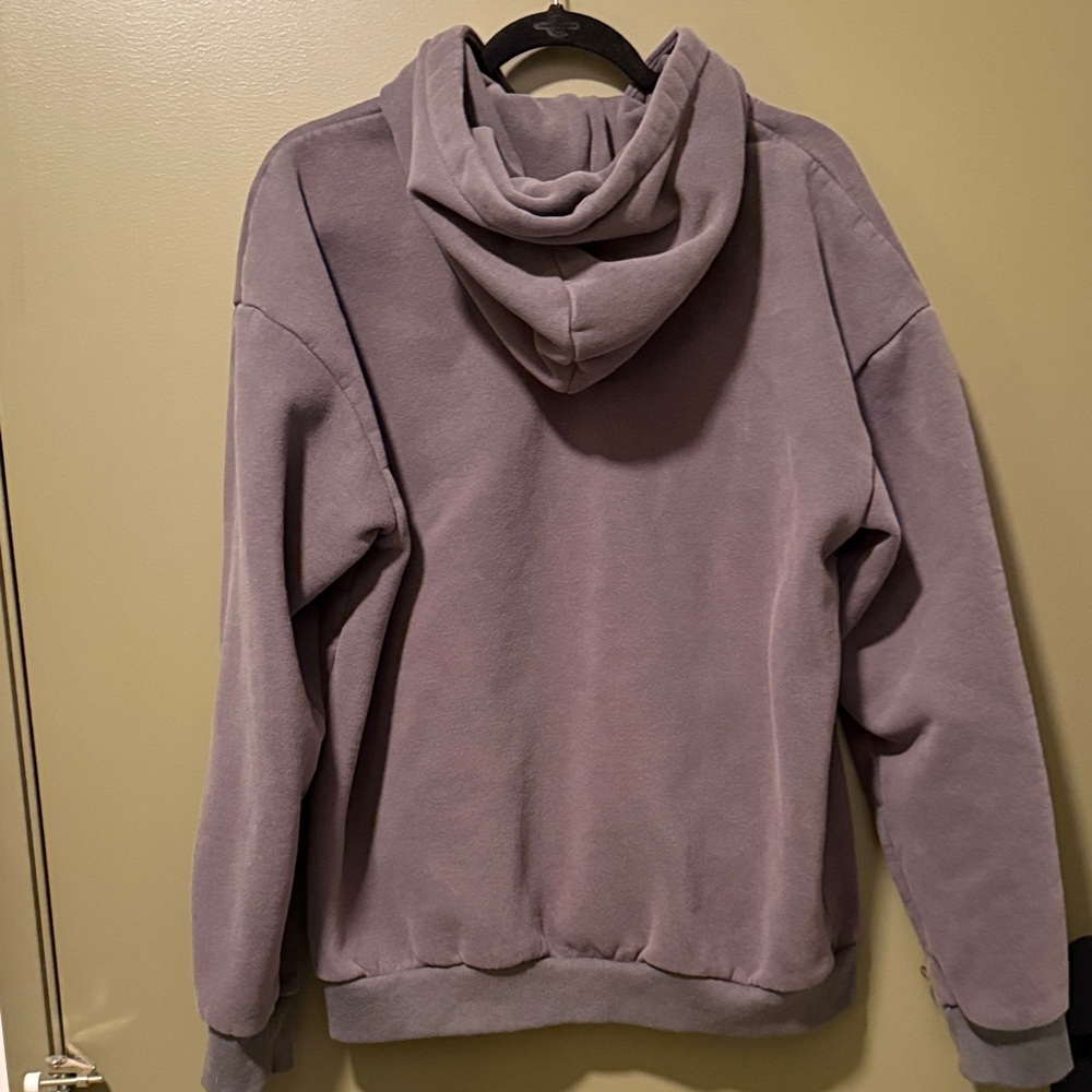 Comfrt Men's Gray Hoodie Sweater - Picture 4 of 4